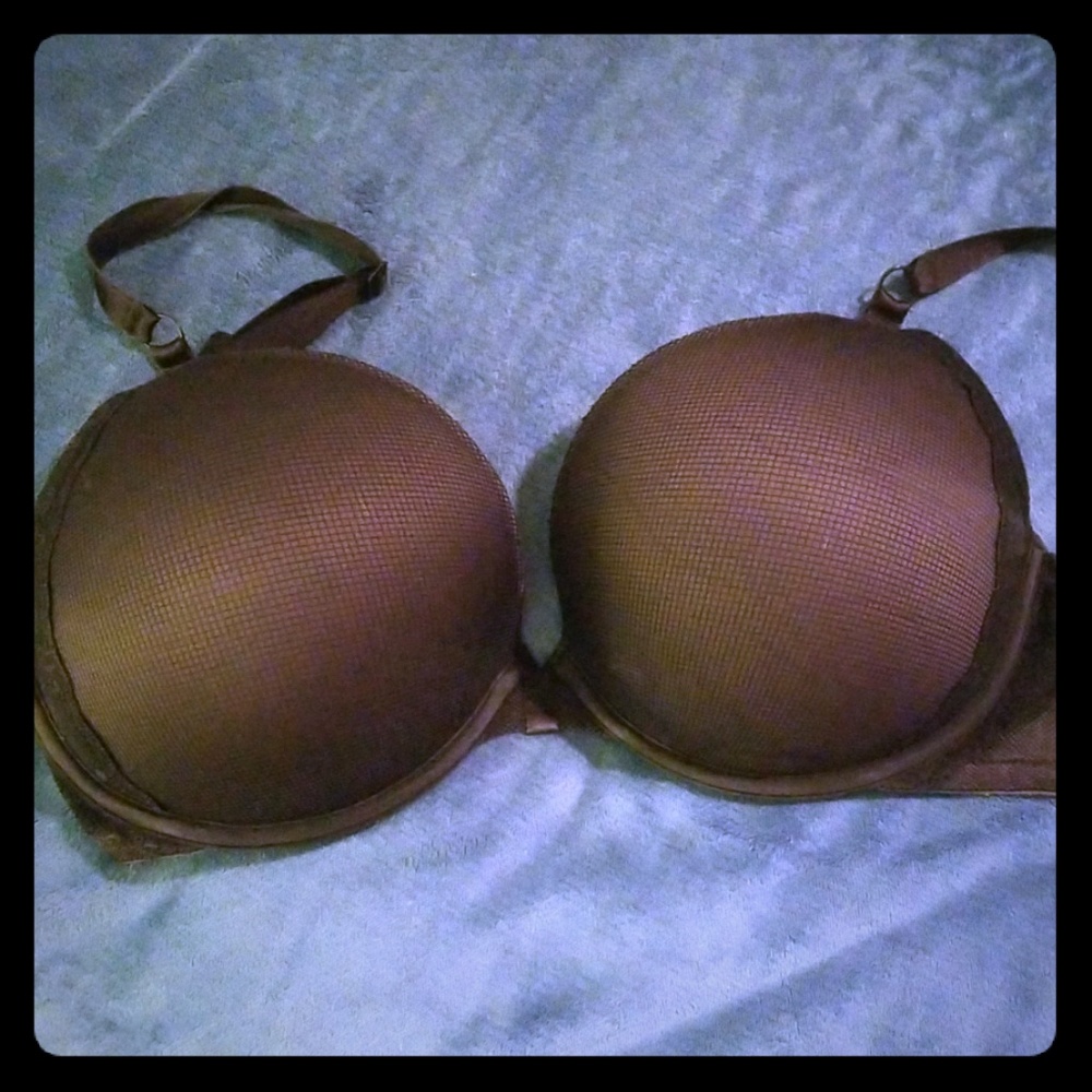 Torrid fishnet netted Bra 40DDD